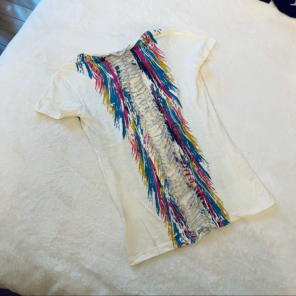 NEW Open Back Pattern T-Shirt - Picture 8 of 14